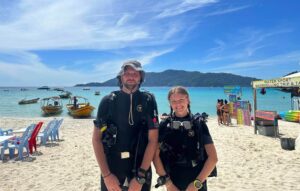Backpacker Peer Pressure Australia